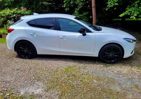 Mazda 3 cena 62900 przebieg: 102000, rok produkcji 2017 z Węgrów małe 232